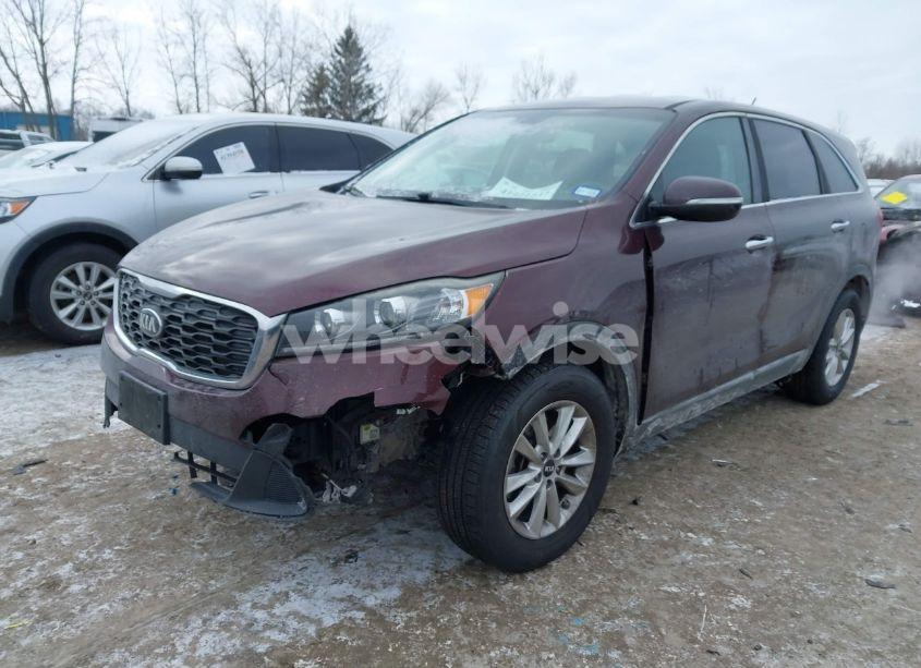 2019 Kia Sorento 2.4L LX (VIN 5XYPG4A35KG542363) main photo