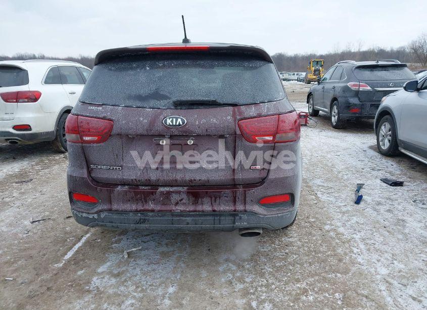 Photo 16 of 2019 Kia Sorento 2.4L LX (VIN 5XYPG4A35KG542363)