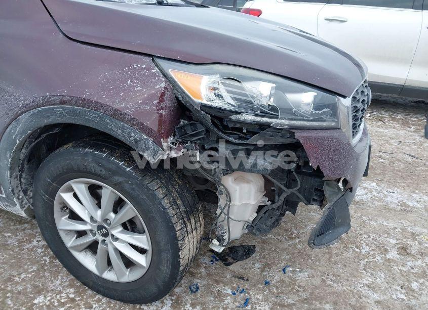 Photo 5 of 2019 Kia Sorento 2.4L LX (VIN 5XYPG4A35KG542363)