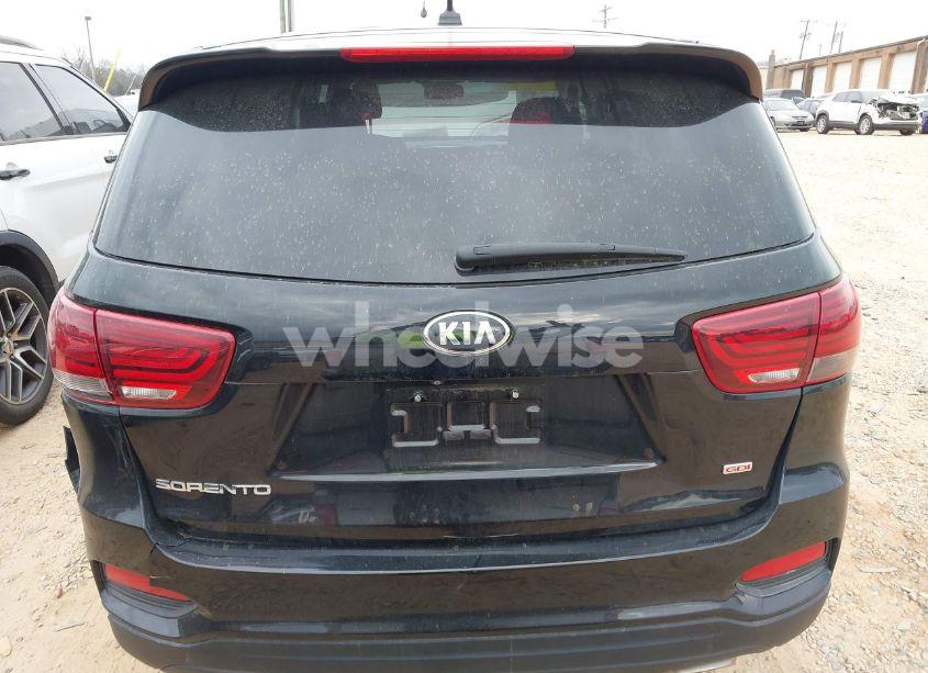 Photo 16 of 2019 Kia Sorento 2.4L L (VIN 5XYPG4A35KG577548)
