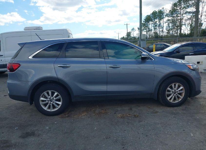 Photo 13 of 2019 Kia Sorento 2.4L L (VIN 5XYPG4A35KG596360)