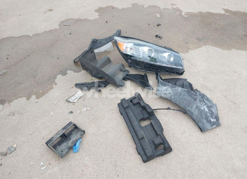 Photo 12 of 2020 Kia Sorento 2.4L L (VIN 5XYPG4A35LG642383)