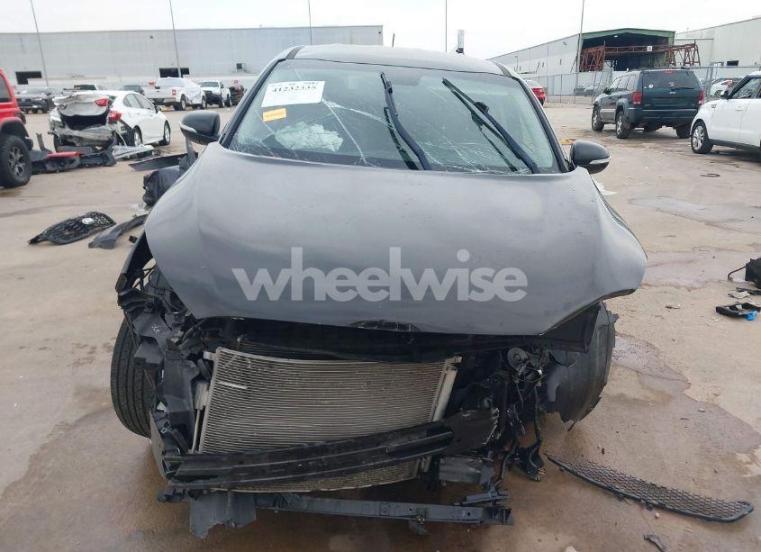 Photo 13 of 2020 Kia Sorento 2.4L L (VIN 5XYPG4A35LG642383)