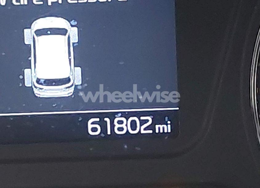 Photo 16 of 2020 Kia Sorento 2.4L L (VIN 5XYPG4A35LG642383)