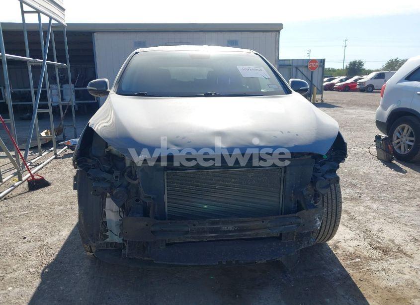 Photo 13 of 2020 Kia Sorento 2.4L LX (VIN 5XYPG4A35LG661368)