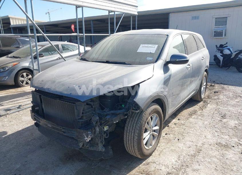 Photo 6 of 2020 Kia Sorento 2.4L LX (VIN 5XYPG4A35LG661368)
