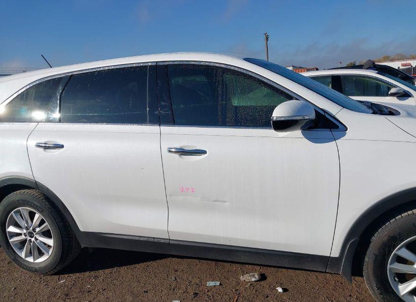 Photo 13 of 2020 Kia Sorento 2.4L LX (VIN 5XYPG4A35LG680518)