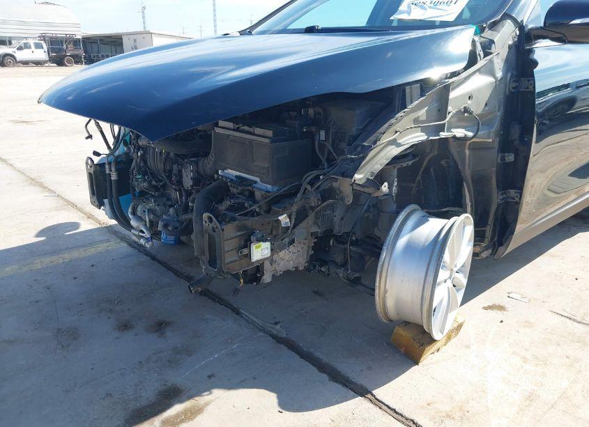 Photo 6 of 2020 Kia Sorento 2.4L LX (VIN 5XYPG4A35LG681894)