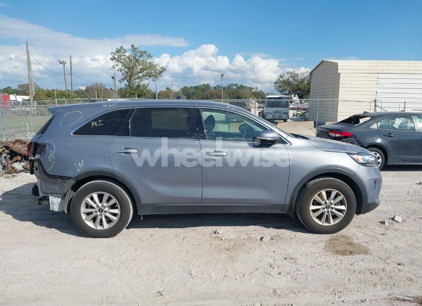 Photo 13 of 2020 Kia Sorento 2.4L L (VIN 5XYPG4A35LG699327)