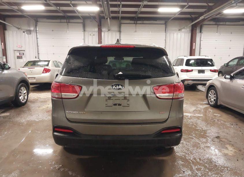 Photo 16 of 2016 Kia Sorento 2.4L LX (VIN 5XYPG4A36GG019425)