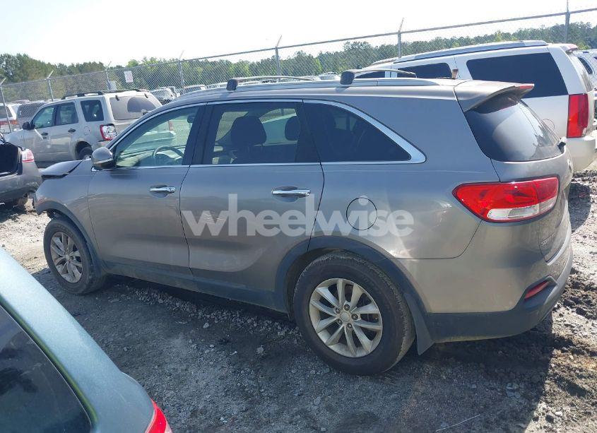 Photo 14 of 2016 Kia Sorento 2.4L LX (VIN 5XYPG4A36GG074330)