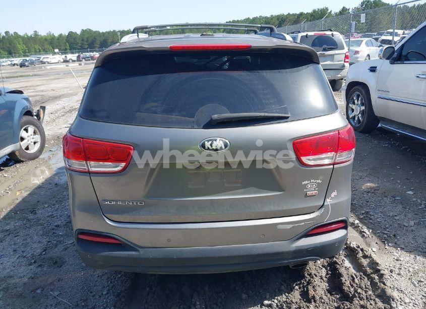 Photo 16 of 2016 Kia Sorento 2.4L LX (VIN 5XYPG4A36GG074330)