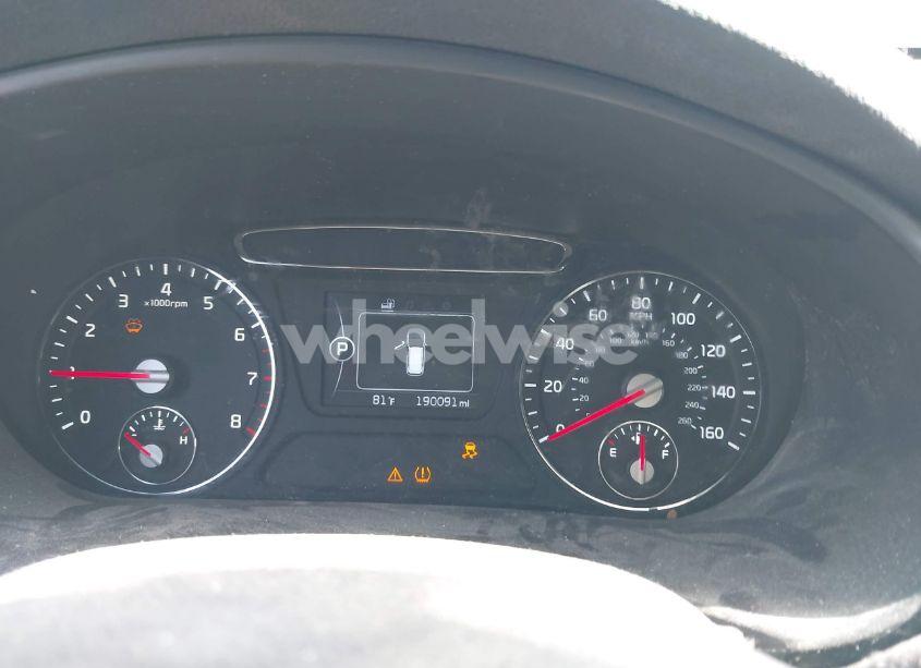 Photo 7 of 2016 Kia Sorento 2.4L LX (VIN 5XYPG4A36GG074330)