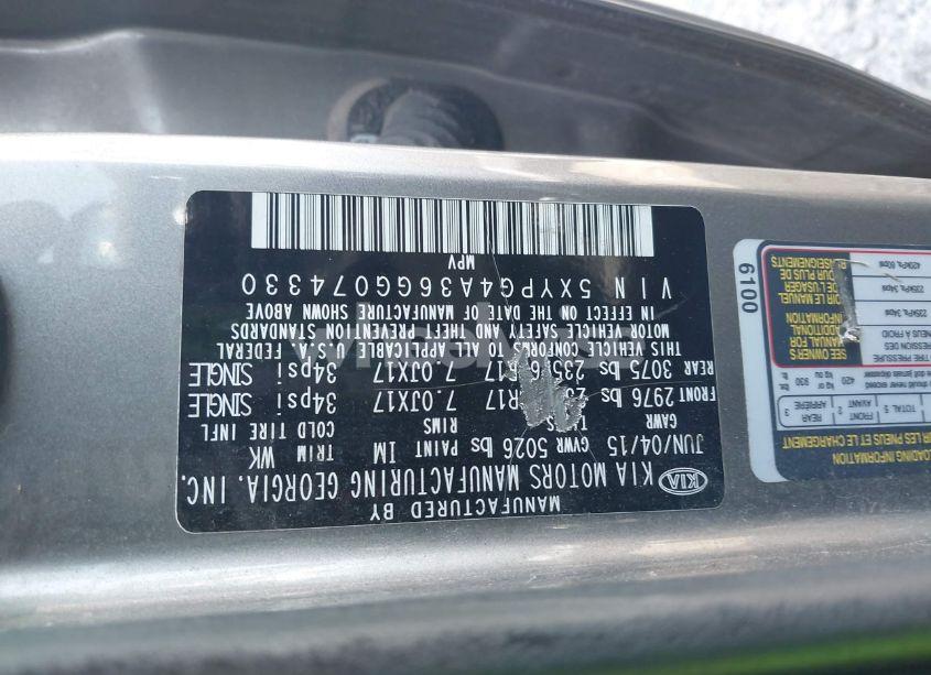 Photo 9 of 2016 Kia Sorento 2.4L LX (VIN 5XYPG4A36GG074330)