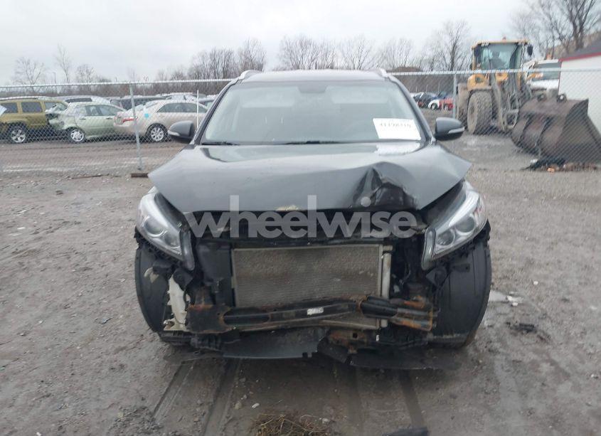 Photo 13 of 2016 Kia Sorento 2.4L LX (VIN 5XYPG4A36GG108122)