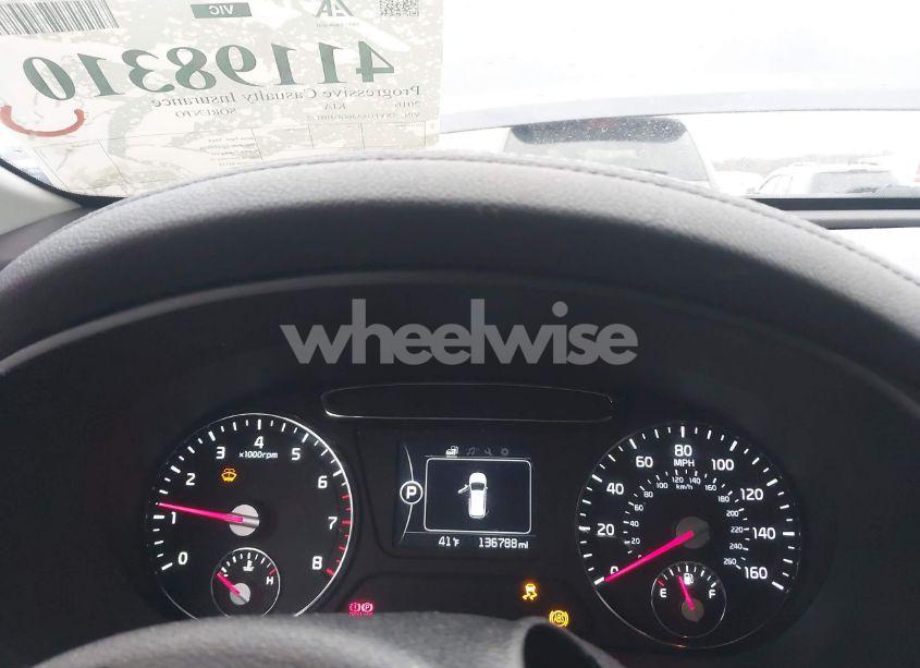 Photo 7 of 2016 Kia Sorento 2.4L LX (VIN 5XYPG4A36GG108122)