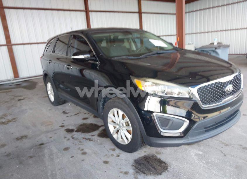 2016 Kia Sorento 2.4L L (VIN 5XYPG4A36GG114325) main photo