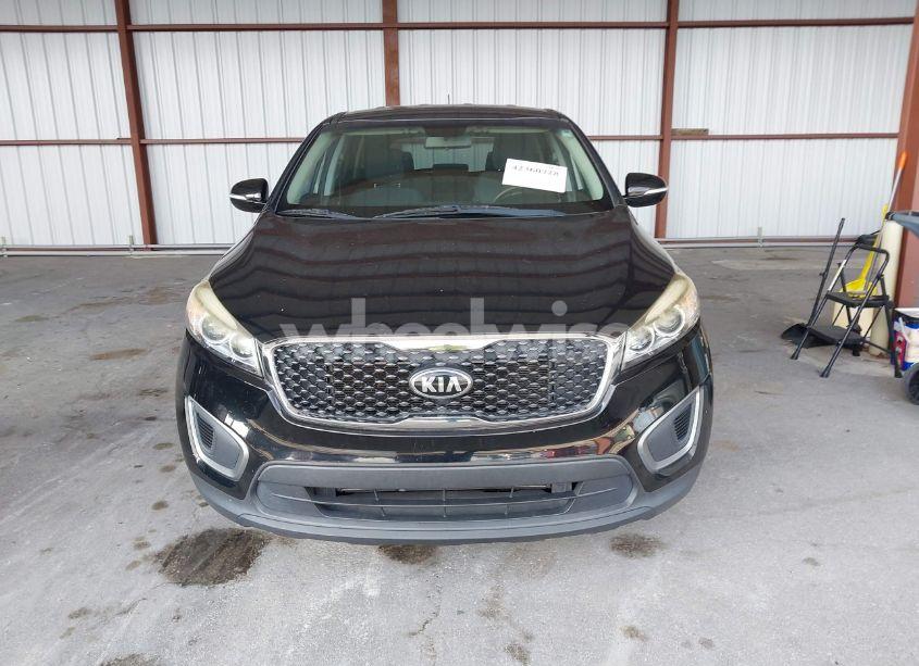 Photo 6 of 2016 Kia Sorento 2.4L L (VIN 5XYPG4A36GG114325)