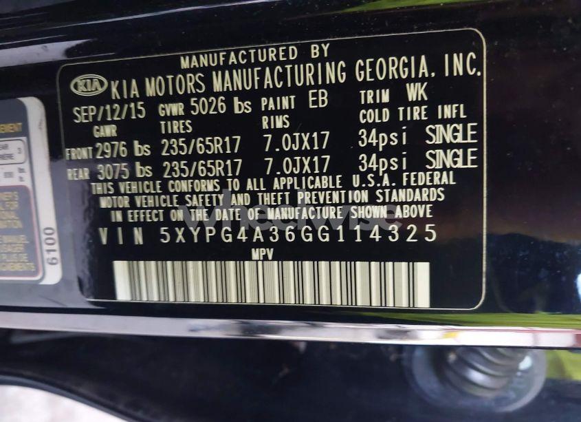 Photo 9 of 2016 Kia Sorento 2.4L L (VIN 5XYPG4A36GG114325)