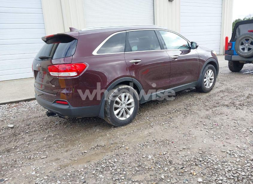 Photo 4 of 2016 Kia Sorento 2.4L LX (VIN 5XYPG4A36GG126569)