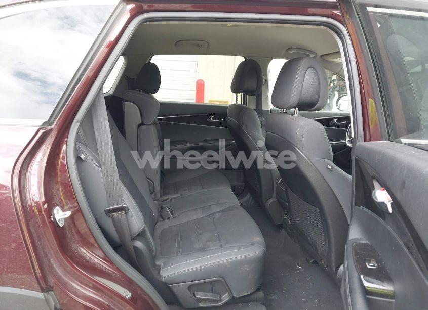 Photo 8 of 2016 Kia Sorento 2.4L LX (VIN 5XYPG4A36GG126569)