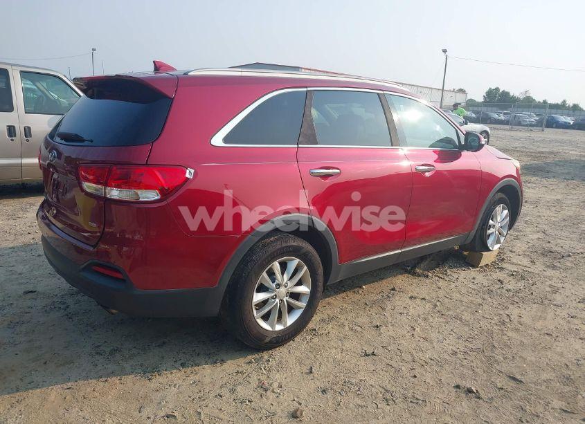 Photo 4 of 2016 Kia Sorento 2.4L LX (VIN 5XYPG4A36GG153948)