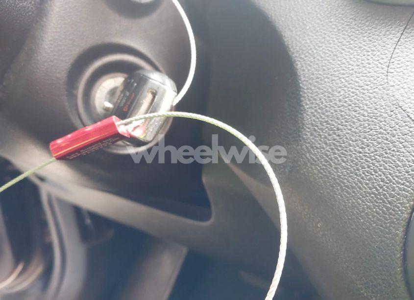 Photo 11 of 2016 Kia Sorento 2.4L L (VIN 5XYPG4A36GG171639)