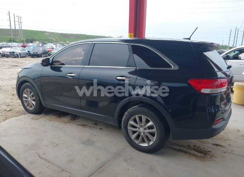 Photo 14 of 2016 Kia Sorento 2.4L L (VIN 5XYPG4A36GG171639)