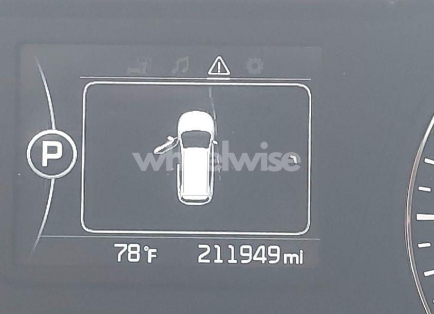 Photo 15 of 2016 Kia Sorento 2.4L L (VIN 5XYPG4A36GG171639)