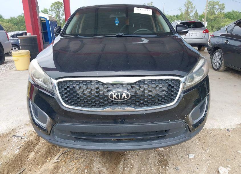 Photo 6 of 2016 Kia Sorento 2.4L L (VIN 5XYPG4A36GG171639)