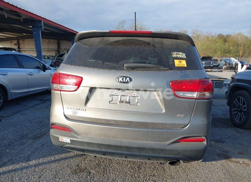 Photo 16 of 2017 Kia Sorento LX/L (VIN 5XYPG4A36HG245501)