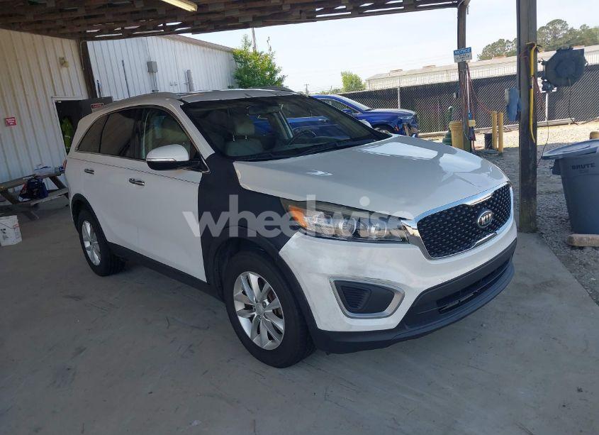 2017 Kia Sorento 2.4L LX (VIN 5XYPG4A36HG280622) main photo
