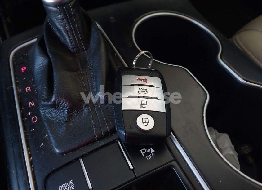 Photo 11 of 2017 Kia Sorento 2.4L LX (VIN 5XYPG4A36HG280622)