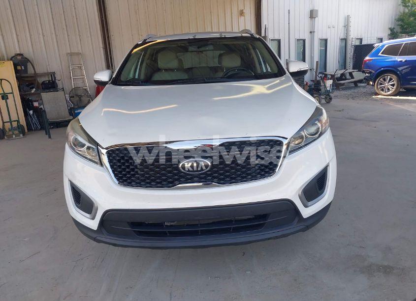 Photo 13 of 2017 Kia Sorento 2.4L LX (VIN 5XYPG4A36HG280622)
