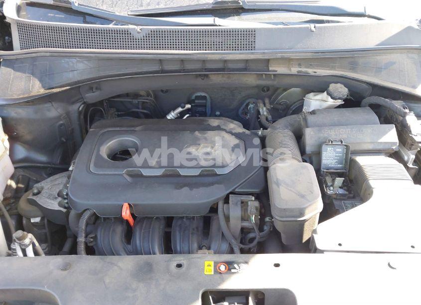 Photo 10 of 2019 Kia Sorento 2.4L L (VIN 5XYPG4A36KG538256)