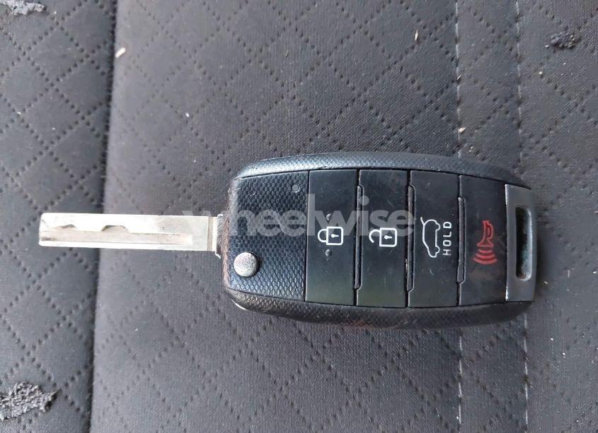 Photo 11 of 2019 Kia Sorento 2.4L L (VIN 5XYPG4A36KG538256)