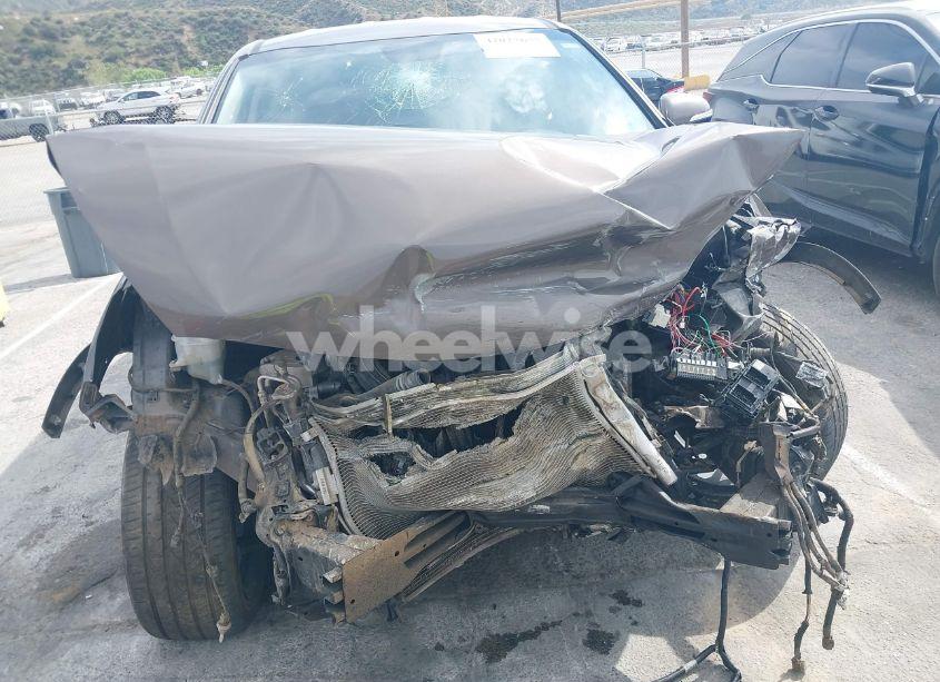 Photo 6 of 2019 Kia Sorento 2.4L LX (VIN 5XYPG4A36KG574769)