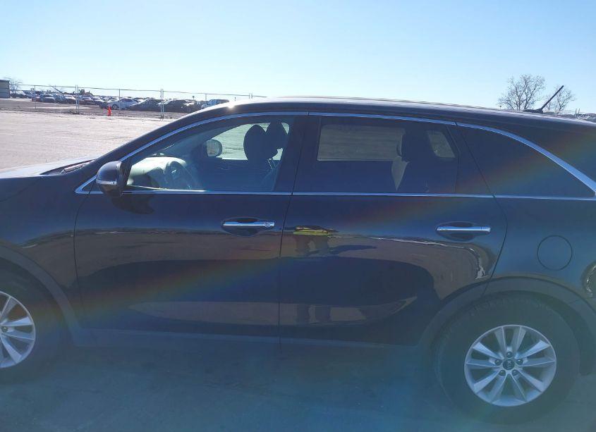 Photo 14 of 2019 Kia Sorento 2.4L L (VIN 5XYPG4A36KG585500)