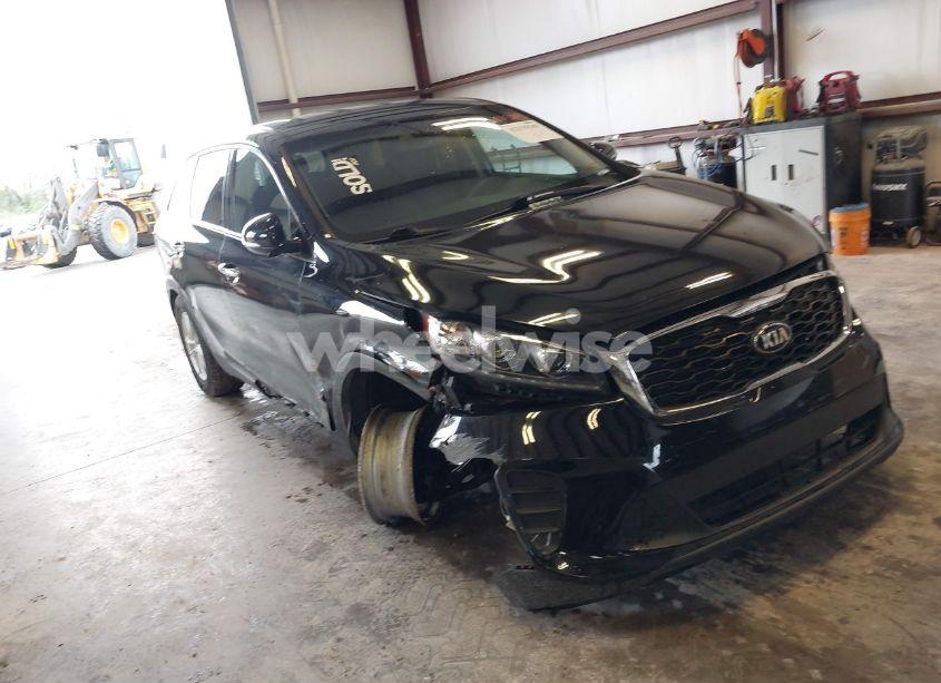 2020 Kia Sorento 2.4L L (VIN 5XYPG4A36LG644112) main photo