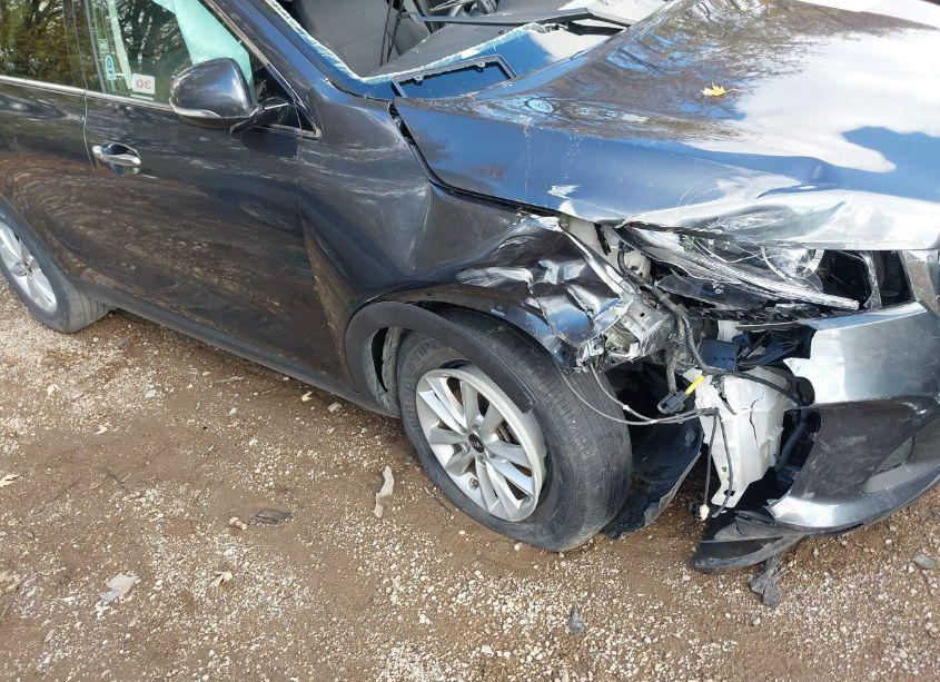 Photo 18 of 2020 Kia Sorento 2.4L LX (VIN 5XYPG4A36LG658799)