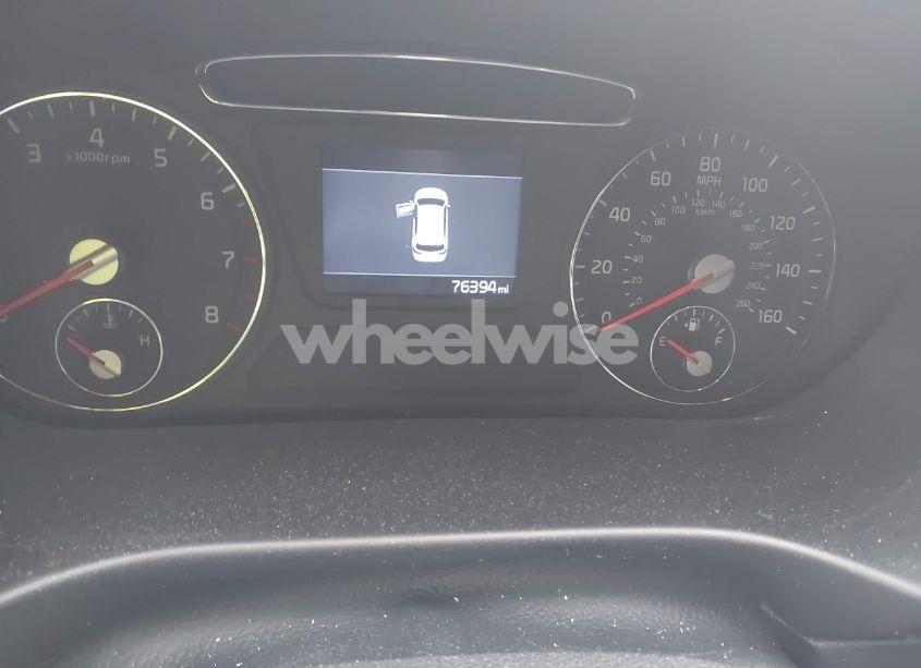 Photo 7 of 2020 Kia Sorento 2.4L LX (VIN 5XYPG4A36LG663128)