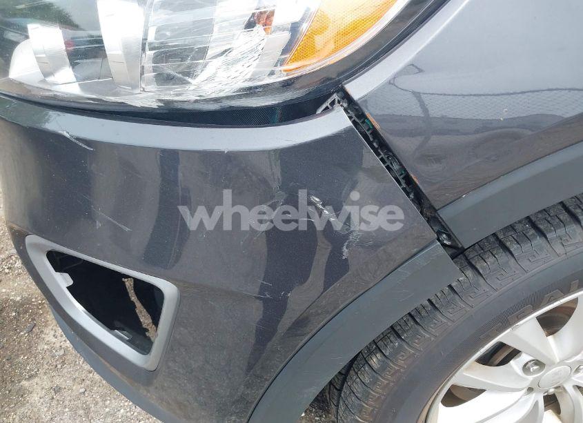 Photo 6 of 2016 Kia Sorento 2.4L LX (VIN 5XYPG4A37GG050554)