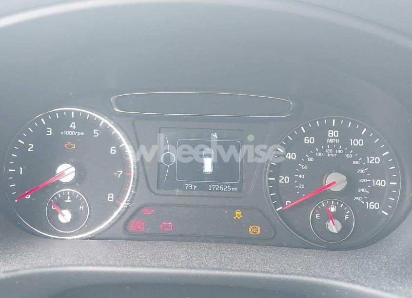 Photo 7 of 2016 Kia Sorento 2.4L LX (VIN 5XYPG4A37GG050554)