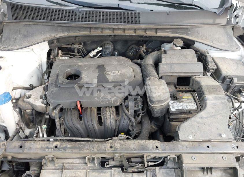 Photo 10 of 2016 Kia Sorento 2.4L LX (VIN 5XYPG4A37GG089824)