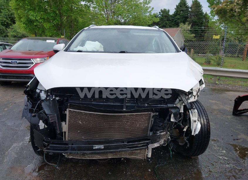 Photo 12 of 2016 Kia Sorento 2.4L LX (VIN 5XYPG4A37GG089824)