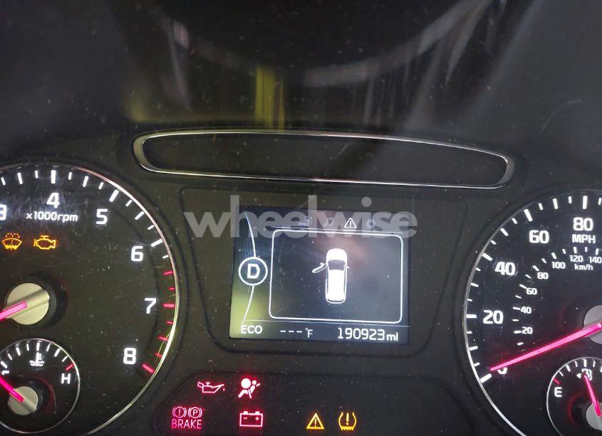 Photo 15 of 2016 Kia Sorento 2.4L LX (VIN 5XYPG4A37GG089824)