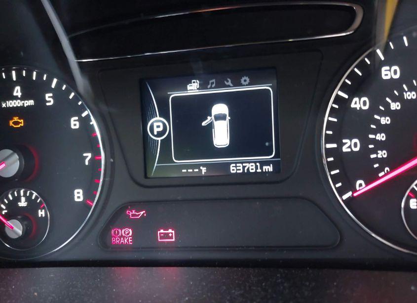 Photo 15 of 2016 Kia Sorento 2.4L L (VIN 5XYPG4A37GG171570)