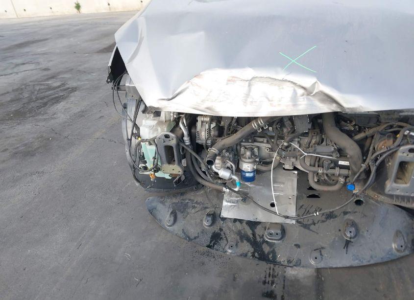 Photo 6 of 2016 Kia Sorento 2.4L L (VIN 5XYPG4A37GG171570)