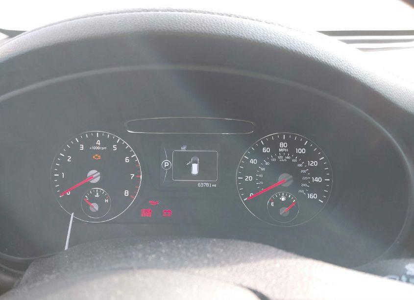 Photo 7 of 2016 Kia Sorento 2.4L L (VIN 5XYPG4A37GG171570)