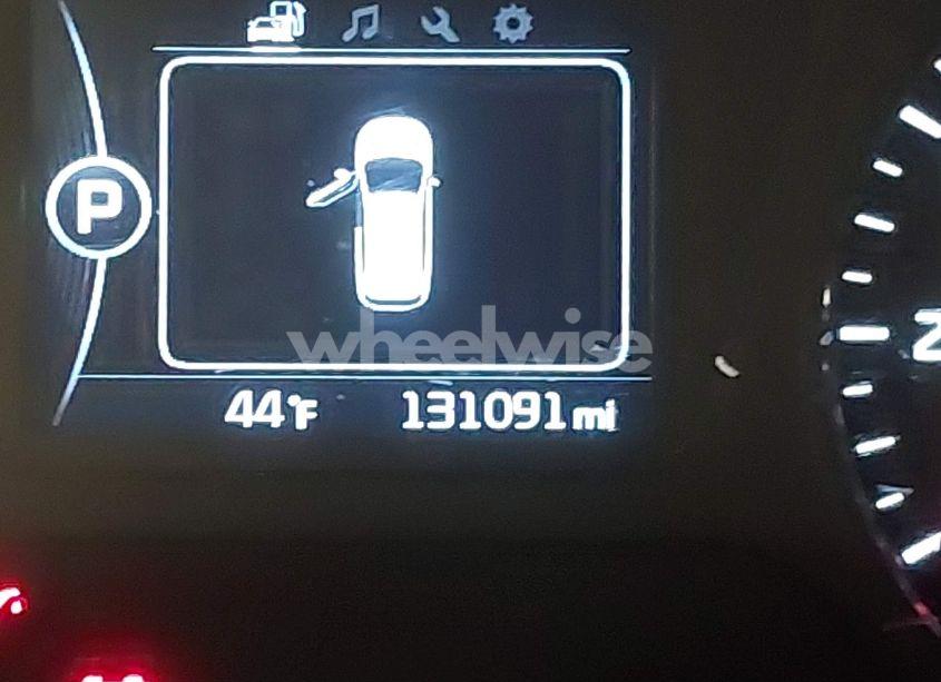 Photo 15 of 2016 Kia Sorento 2.4L LX (VIN 5XYPG4A37GG180950)